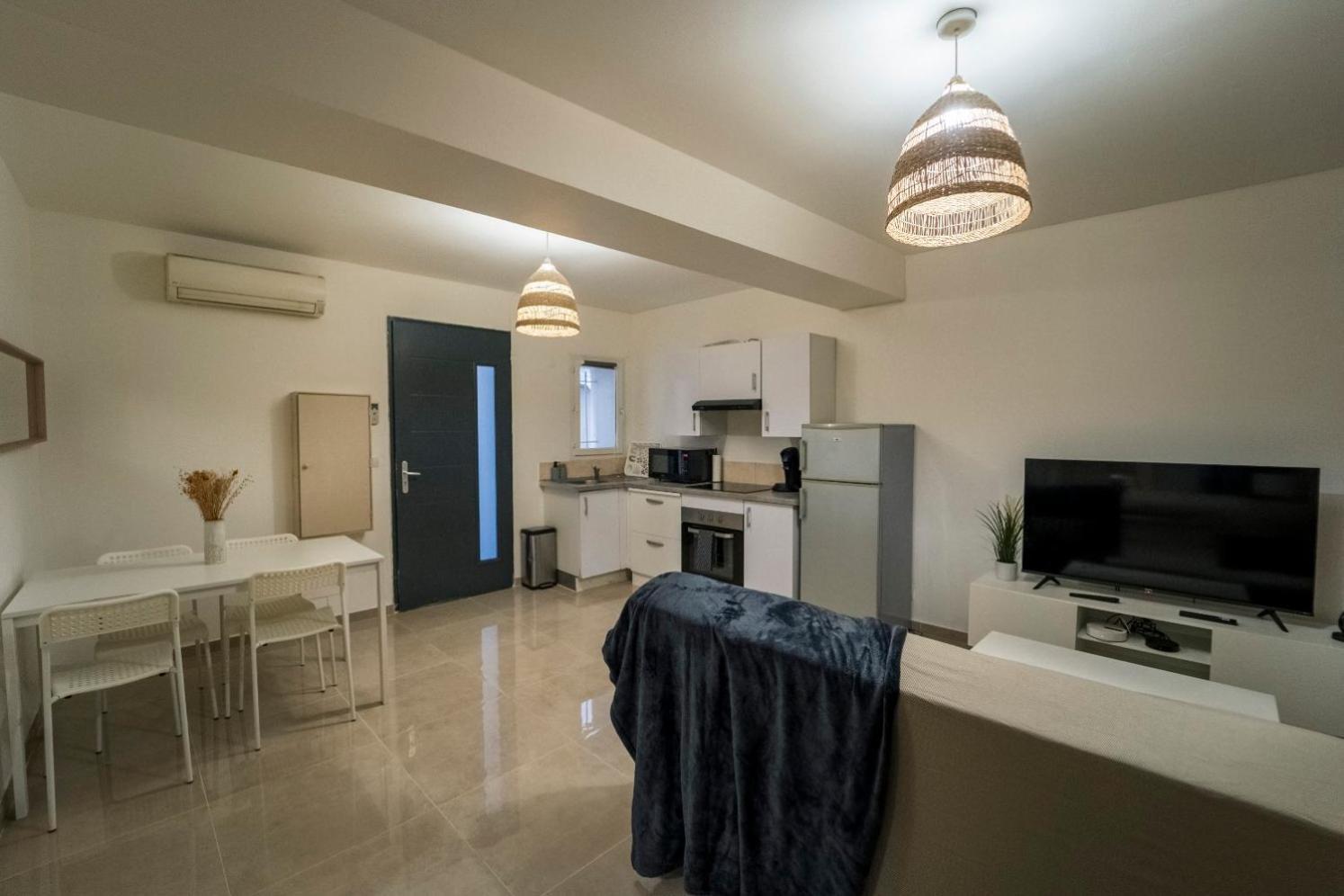 Appartement Des Carmes Ним Экстерьер фото